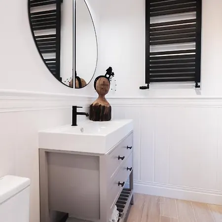Homewell Wilson Park Ii Apartman