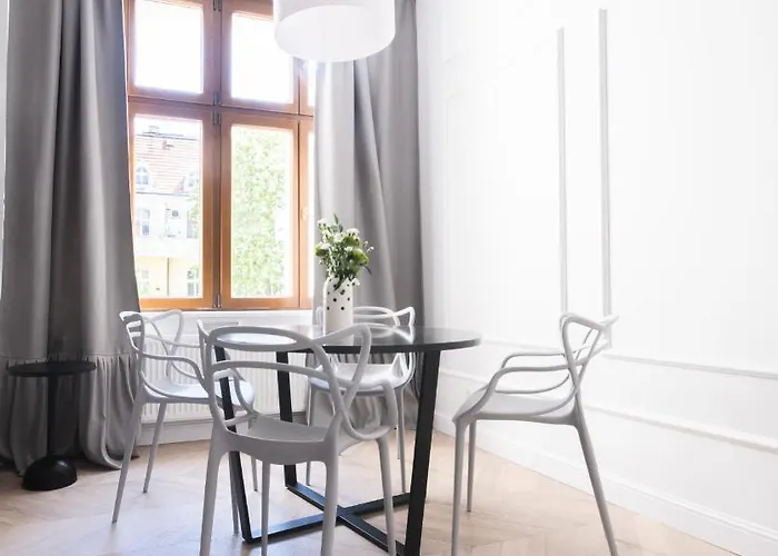 Homewell Wilson Park Ii * 포즈난